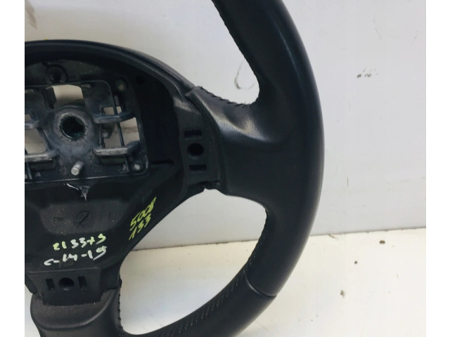 Volant Peugeot 5008 2010