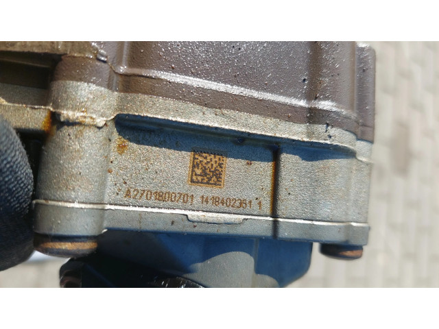 Масляный насос   A2701800701  Mercedes-Benz CLA C117 X117 W117 2.0