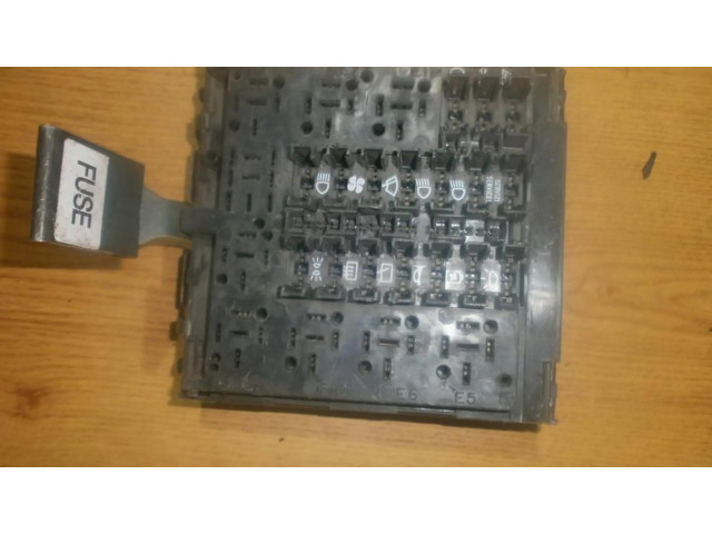   Pojistková skříňka    Fiat Coupe 1999