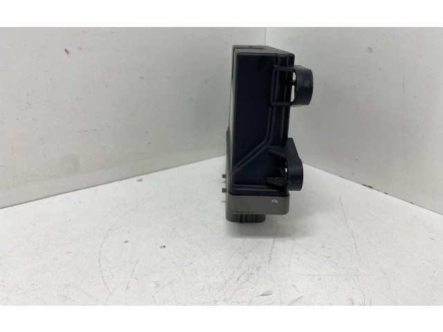 Блок управления 32139932   Volvo XC90