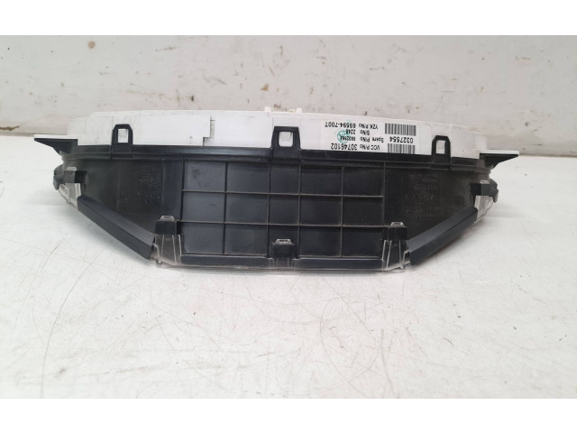 Панель приборов 30746102, 0327554 Volvo V70