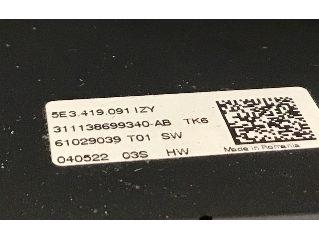 Руль Skoda Fabia Mk3 (NJ) 2015 - 2021 года 5E3419091