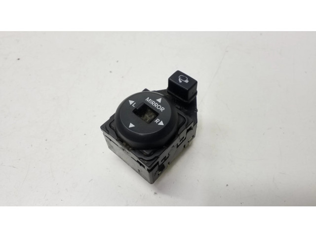 Включатель зеркал