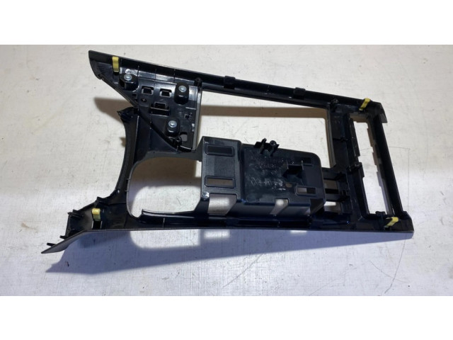 Центральная консоль