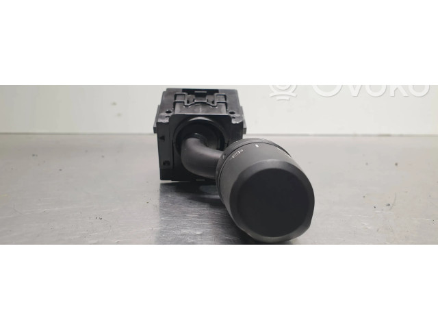 Ручка стеклоочистителей DA6B Mazda CX-3