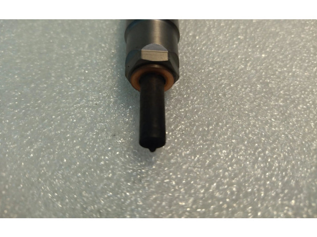 Форсунка 05E906036C Volkswagen PASSAT B8 для бензинового двигателя 1.5