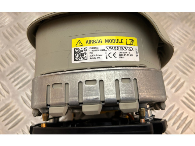 Подушка безопасности водителя 39834727   Volvo XC90