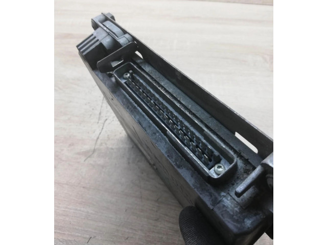 Řídící jednotka s101700101   Peugeot 605 2000