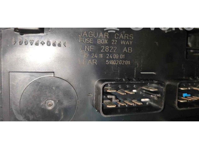 Блок предохранителей Jaguar XJ X308 1998-2002 года 518020201