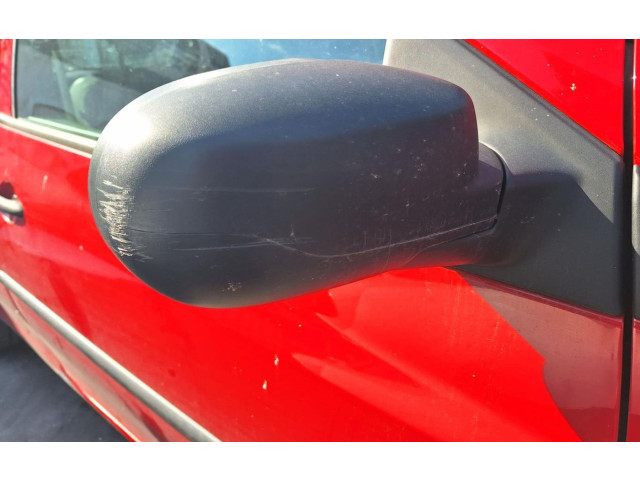 Зеркало электрическое Renault Clio III 2005 - 2012 года