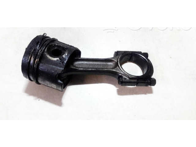 Поршень с шатуном Peugeot 406