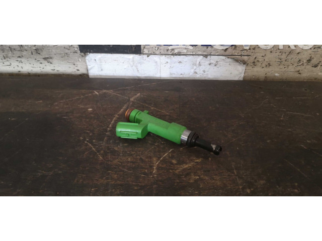 Vstřikovač 1571081PV0, 1571081PV0 Suzuki Swift K12C