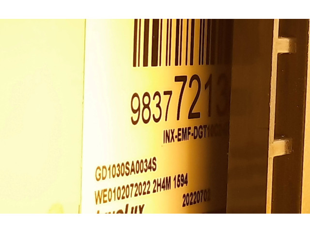 Дисплей    98377213   Peugeot 2008 II