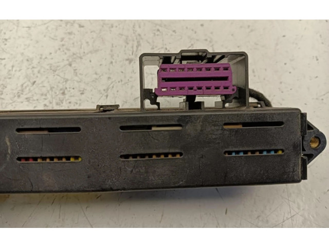 Блок предохранителей    Seat Ibiza II (6k)    