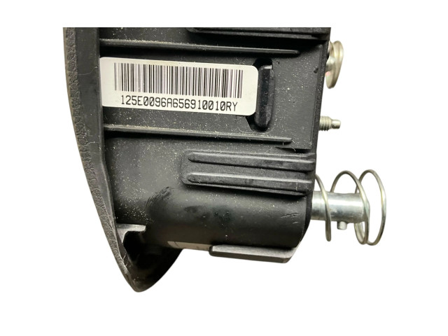 Volant Hyundai i30 2013 A656900010, A6110RDR