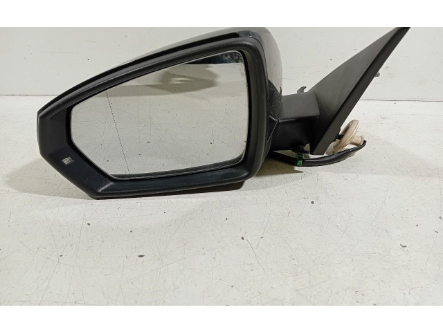 Зеркало электрическое Audi A1 2018 - года