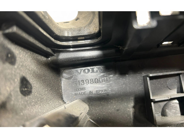 Блок предохранителей  31398000   Volvo XC90    