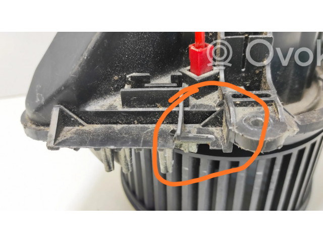 Вентилятор печки Peugeot 406