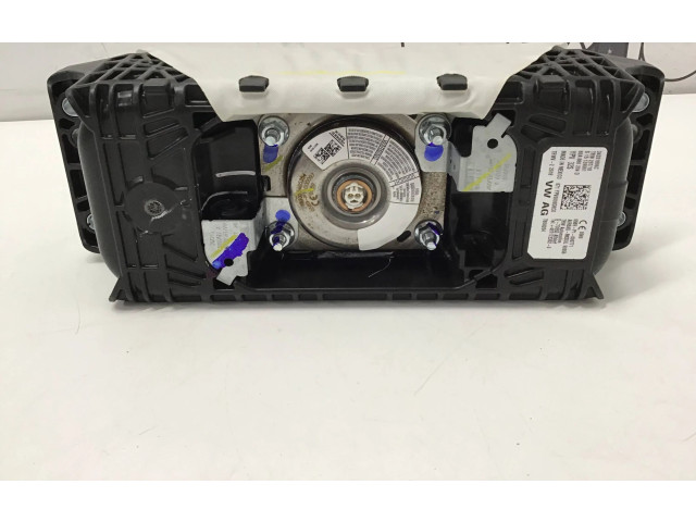 Подушка безопасности пассажира 80A880204D Audi Q5 SQ5