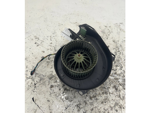 Вентилятор печки       Opel Meriva A