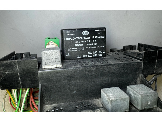 Pojistková skříňka 9505934, 9564154 Saab 9000 CS 1995