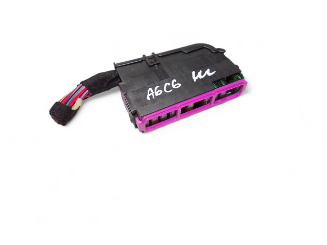 Pojistková skříňka 8K0941824 Audi A6 S6 C6 4F 2011