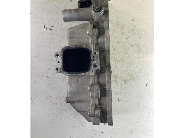 Всасывающий коллектор 00070002811, A6390900637 Mitsubishi Colt