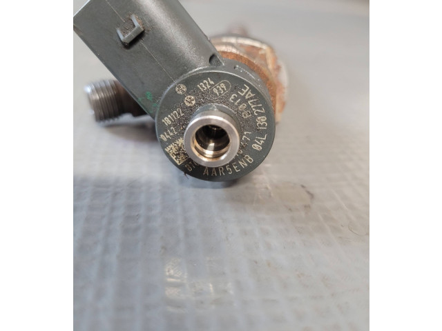 Форсунка 04L130277AE Audi Q5 SQ5 DET