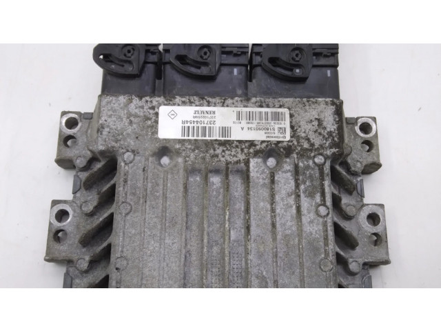 Блок управления двигателя 237104454R, S180095134A   Dacia Lodgy