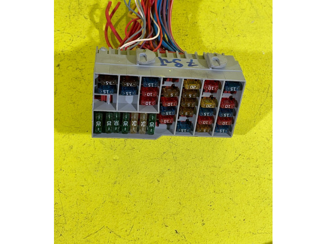 Блок предохранителей 8637669, 268KM Volvo XC90