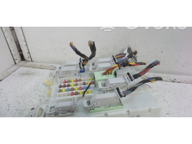 Блок предохранителей F1DT14A73DF   Ford Transit -  Tourneo Connect    