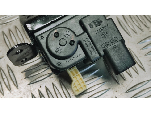 Замок задней крышки