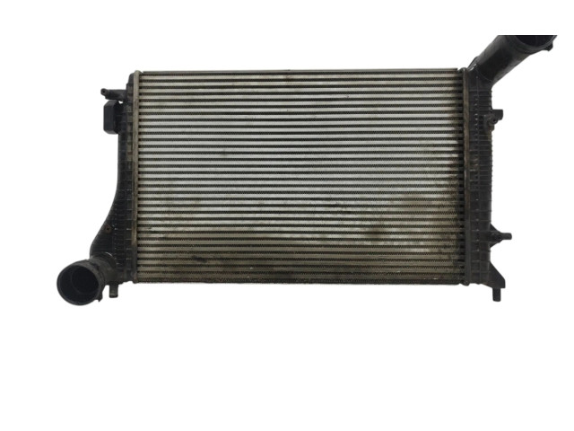 Интеркулер 1K0145803AL Skoda Octavia Mk2 (1Z)