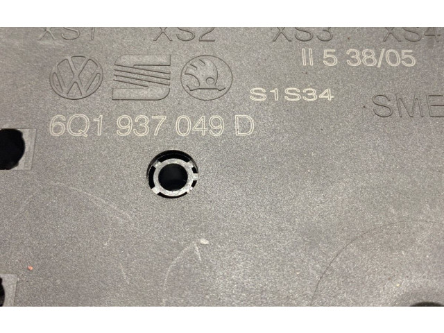 Блок комфорта 6Q1937049D Skoda Fabia Mk1 (6Y)