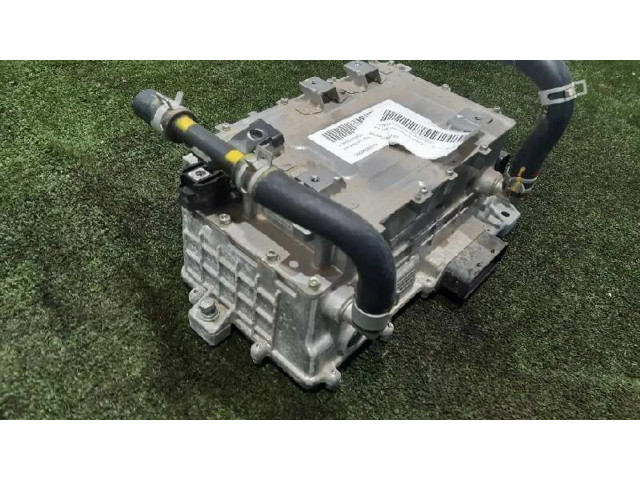 Преобразователь напряжения