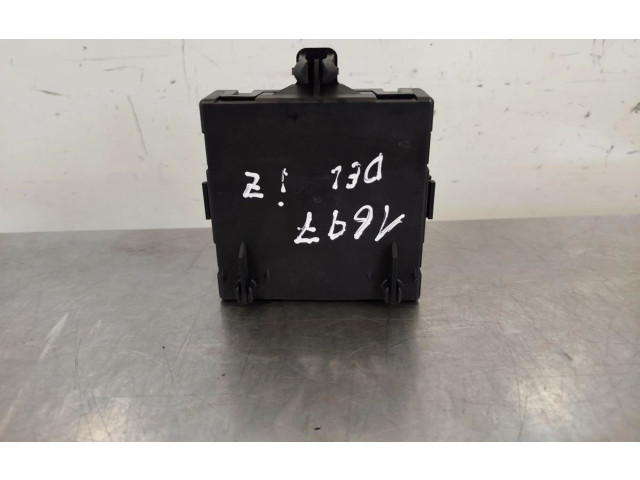 Блок управления двигателя A1669005311   Mercedes-Benz A W176