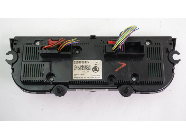 Блок управления климат-контролем 5E0820047N, 5HB011175 Skoda Octavia Mk3 (5E)