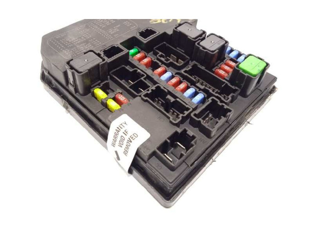 Pojistková skříňka Řídící jednotka BSM 284B71TT2C Nissan Juke II F16 2019