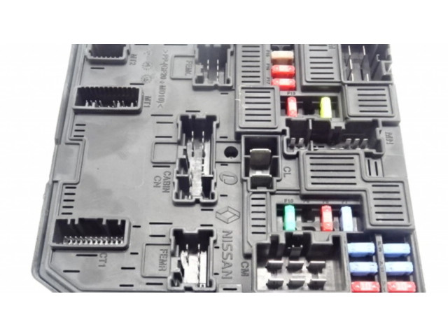   Pojistková skříňka 284B74BA0A   Nissan Qashqai 2014