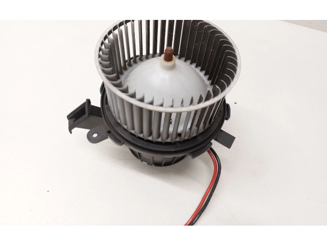 Вентилятор печки       Audi Q5 SQ5
