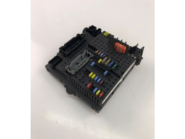 Блок предохранителей 8688264, PL1180 Volvo V70