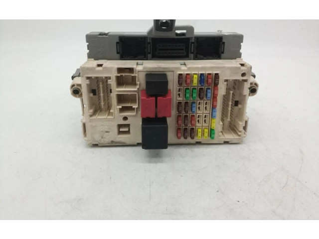 Блок предохранителей 50504861 Alfa Romeo GT