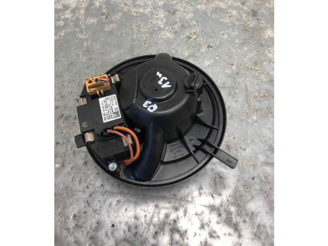 Вентилятор печки 3C0907521F Audi Q3 8U