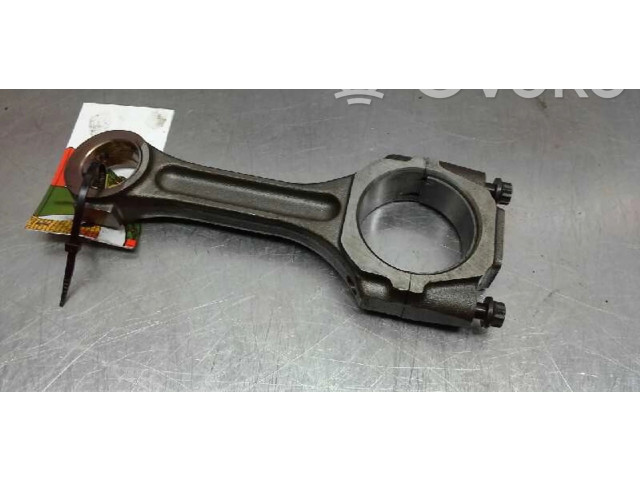 Ojnice KIA Carens I 2.0