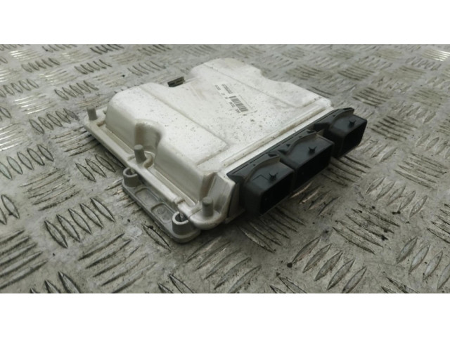 Řídící jednotka 9647472780, 0281011081 Peugeot 307 2003