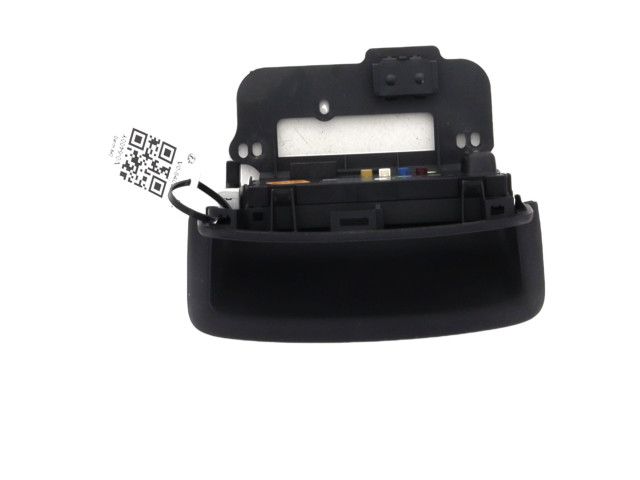 Блок предохранителей 281153881R, V0-6400Y Renault Clio III