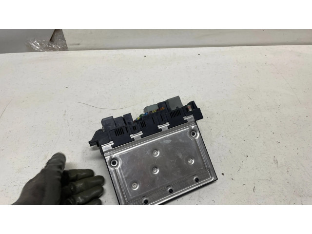Блок предохранителей 2115457301   Mercedes-Benz E W211    