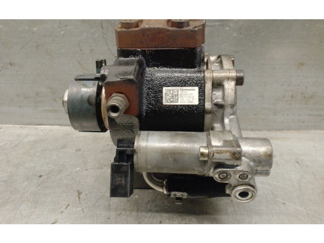 Топливный насос