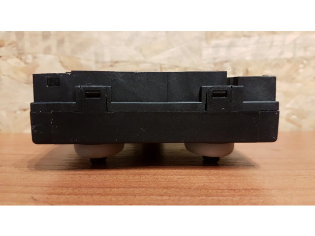 Блок управления дверью