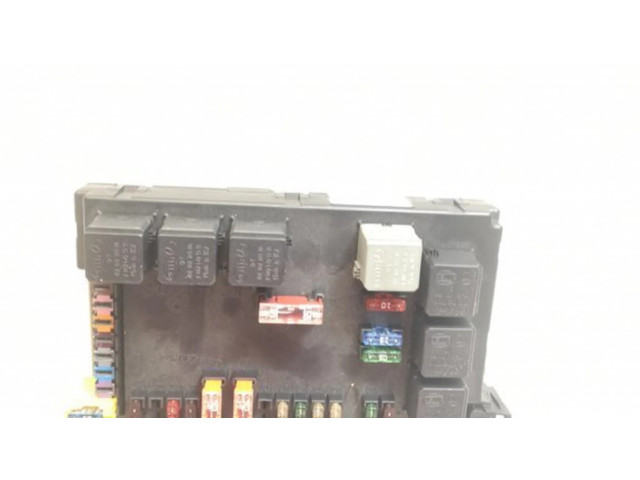 Блок предохранителей